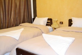 Cecilia Hotel