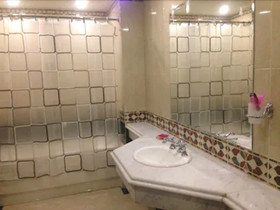 Galaxy Royal Suites Hotel