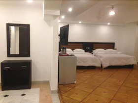 Galaxy Royal Suites Hotel