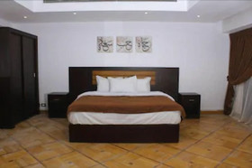 Galaxy Royal Suites Hotel