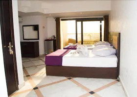 Galaxy Royal Suites Hotel