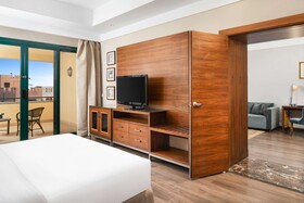 Hilton Pyramids Golf Resort