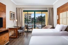 Hilton Pyramids Golf Resort