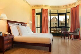 Hilton Pyramids Golf Resort