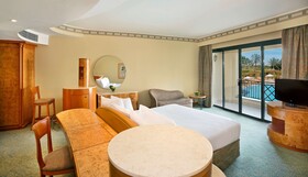 Hilton Pyramids Golf Resort