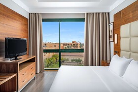 Hilton Pyramids Golf Resort