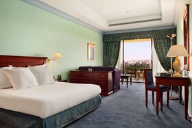 Hilton Pyramids Golf Resort