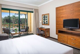 Hilton Pyramids Golf Resort