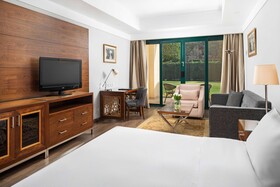 Hilton Pyramids Golf Resort