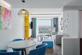 Holiday Inn & Suites Cairo Maadi