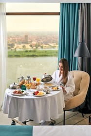 Holiday Inn & Suites Cairo Maadi