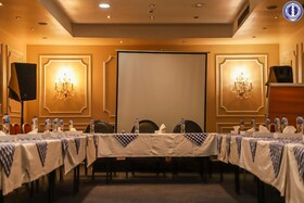 Holidays Express Hotel & Terrace