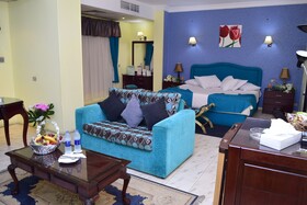 Holidays Express Hotel & Terrace