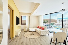 Hyatt Centric Cairo West