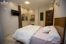 Life Pyramids Inn