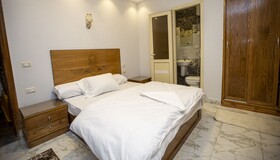 Life Pyramids Inn