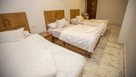 Life Pyramids Inn