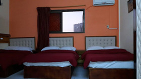New Palace Hotel