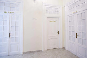 Tahrir Plaza Suites