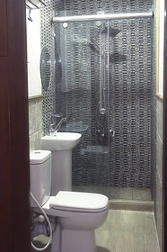Tahrir Plaza Suites