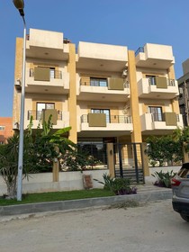 Travelholic Inn