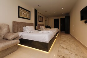 Crowne Pyramids Palace