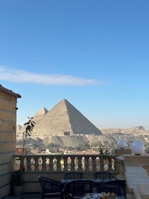 Crowne Pyramids Palace