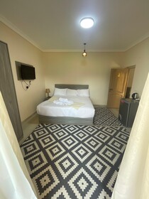 Golden Glamour Pyramids View