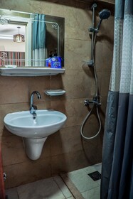 Grand Pyramids Motel