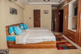 Grand Pyramids Motel