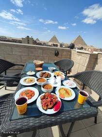 Hassan Pyramids Hotel