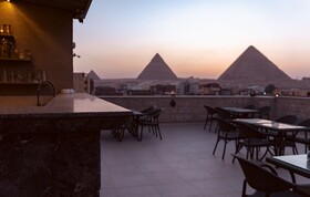 Hassan Pyramids Hotel