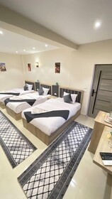 Locanda Pyramids Hotel
