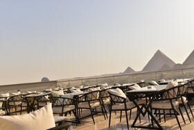 Neom Pyramids Valley Boutique Hotel