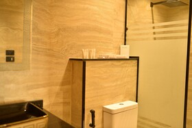 Neom Pyramids Valley Boutique Hotel