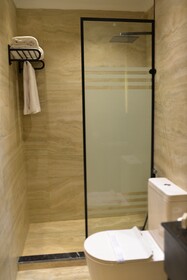 Neom Pyramids Valley Boutique Hotel