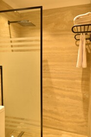 Neom Pyramids Valley Boutique Hotel