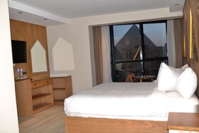 Neom Pyramids Valley Boutique Hotel
