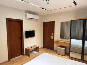 Palacio Pyramids Hotel