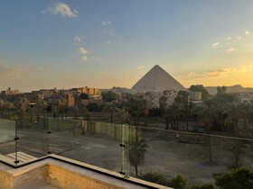 Palacio Pyramids Hotel