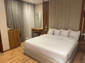 Palacio Pyramids Hotel