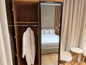 Palacio Pyramids Hotel