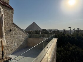 Palacio Pyramids Hotel