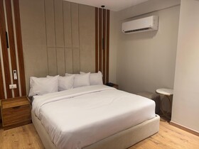 Palacio Pyramids Hotel