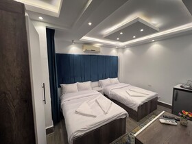 Premier Pyramids Inn