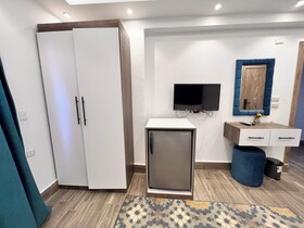 Premier Pyramids Inn