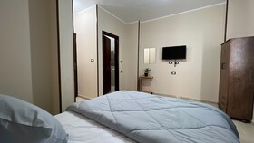 Pyramids Road Guest House