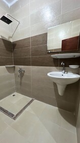 Pyramids Road Guest House