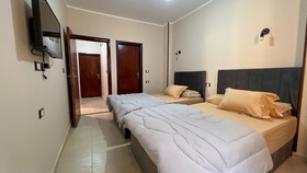 Pyramids Road Guest House