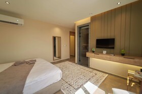 Pyramids Secret Hotel